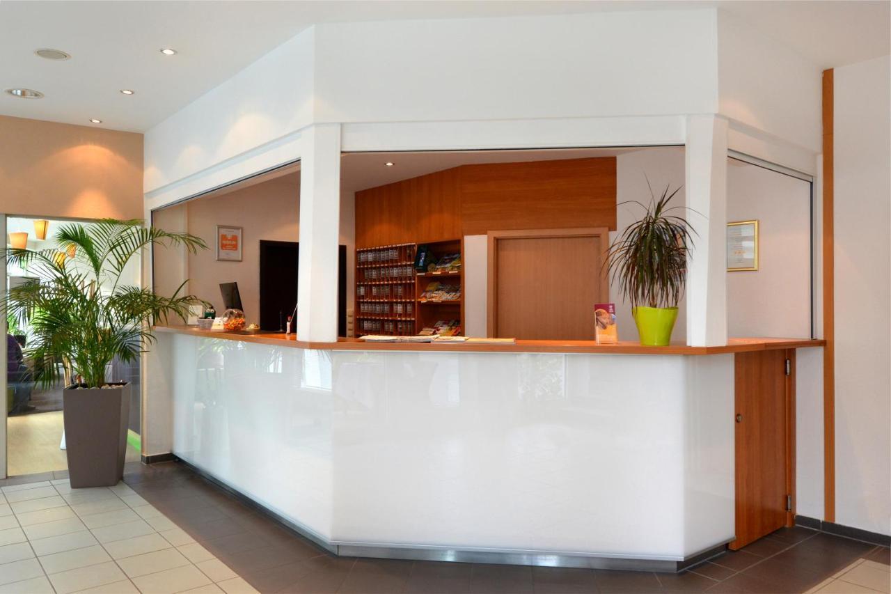Center Hotel Kaiserhof ナウムブルク エクステリア 写真